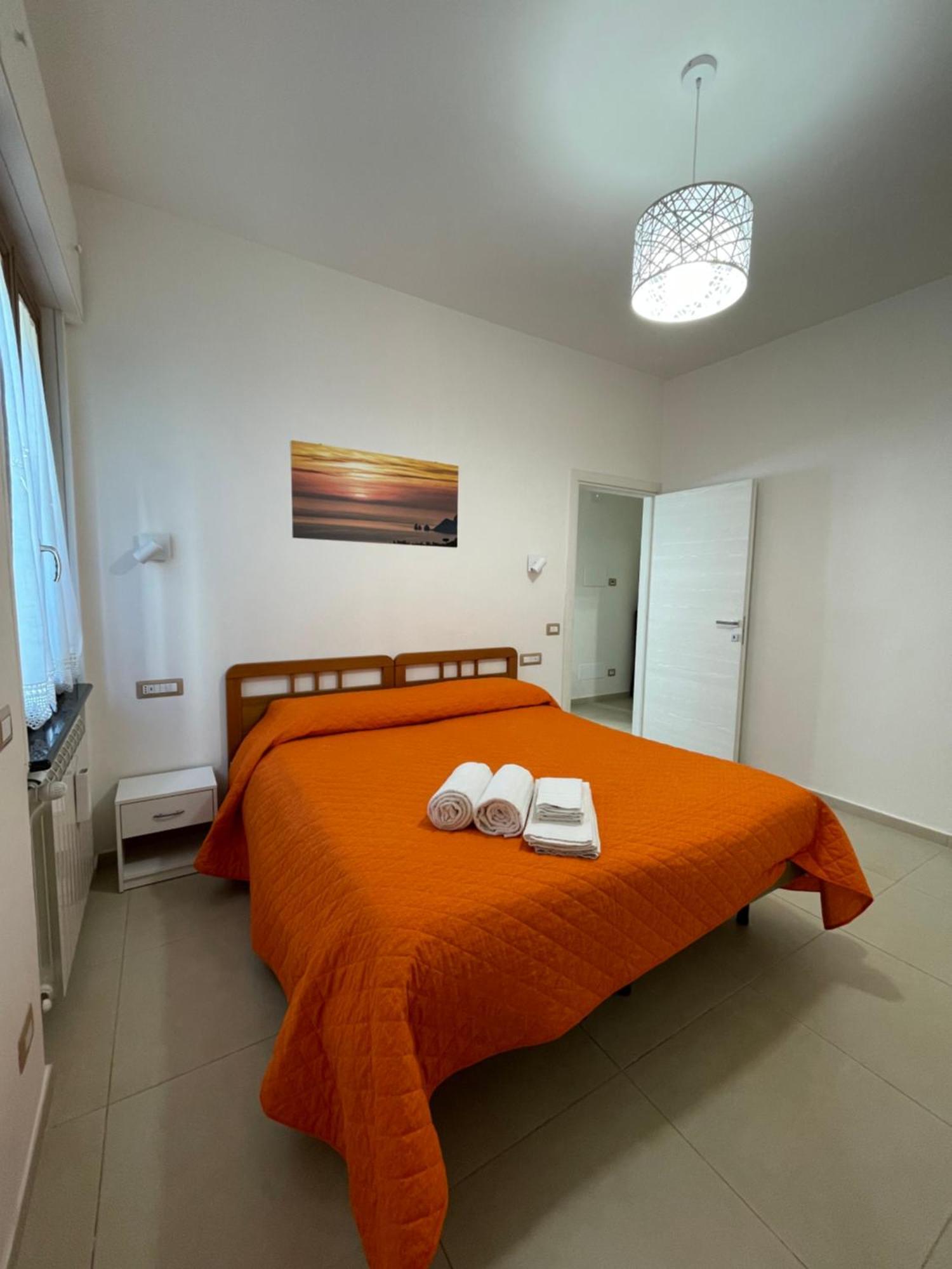 Casa Vacanze Casanova 아제롤라 외부 사진
